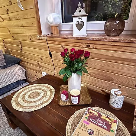 Rusinówka - Dom Z Dala Od Miejskiego Zgiełku Dom Z Jacuzzi Casa de Férias *
